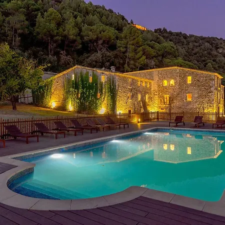 Cal Arnau Villa *