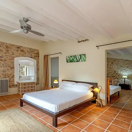 Cal Arnau Villa Girona